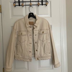 Women’s Massimo Dutti jean jacket- M- Cream